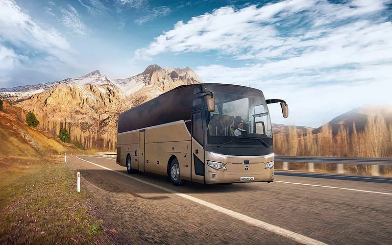 coach hire dubai